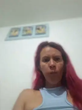 cintia love online show from June 2026 10:36:02 PM