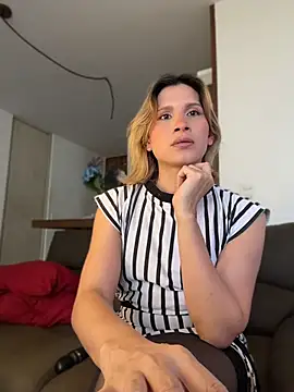 milablossom01 online show from June 2026 06:56:01 PM