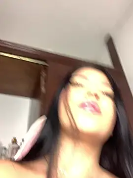 Snapshot of DulcePiink chatting on March 2026 08:01:01 PM DulcePiink online show from March 2026 08:01:01 PM