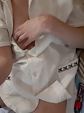 Snapshot of SweetTastes chatting on February 2026 02:18:01 PM SweetTastes online show from February 2026 02:18:01 PM