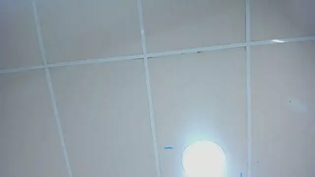 aishaxht online show from May 2026 09:21:01 PM