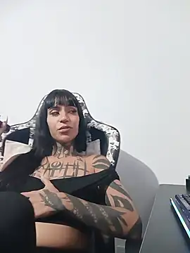 jazmin wolf online show from June 2026 12:53:02 AM