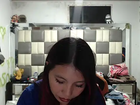 dulcecandy18 online show from February 2026 03:45:01 AM