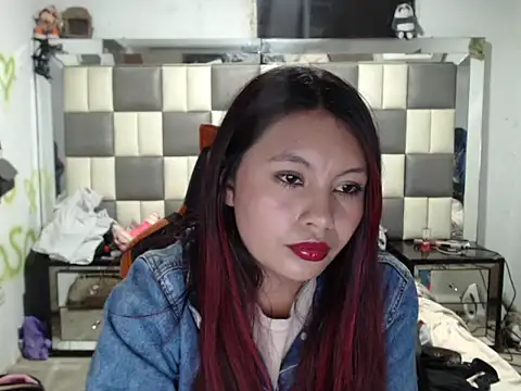 dulcecandy18 online show from February 2026 03:44:02 AM