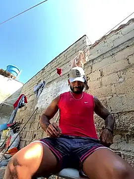 leon97hot online show from February 2026 03:39:02 PM