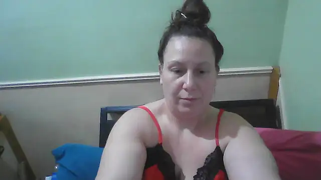 Snapshot of DallaStone chatting on December 2024 09:26:02 PM DallaStone online show from December 2024 09:26:02 PM