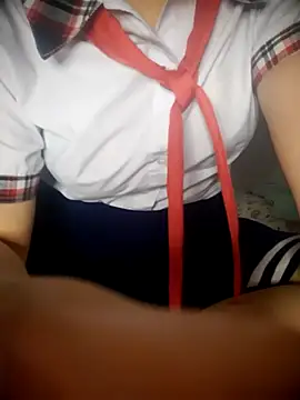 Snapshot of lina_loveee chatting on July 2026 05:07:02 PM lina loveee online show from July 2026 05:07:02 PM
