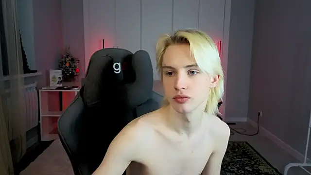 Snapshot of lucidangelok1 chatting on February 2026 03:35:01 PM lucidangelok1 online show from February 2026 03:35:01 PM