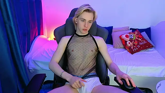 Snapshot of lucidangelok1 chatting on April 2026 06:07:02 AM lucidangelok1 online show from April 2026 06:07:02 AM