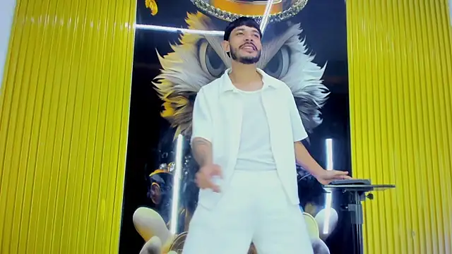 Snapshot of jhosue_boy_xxx chatting on January 2026 12:03:02 AM jhosue boy xxx online show from January 2026 12:03:02 AM