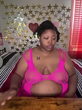 Chocolatebunnyxx96 online show from February 2026 06:56:01 PM