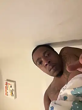 MackGz0224 online show from March 2026 08:18:01 AM