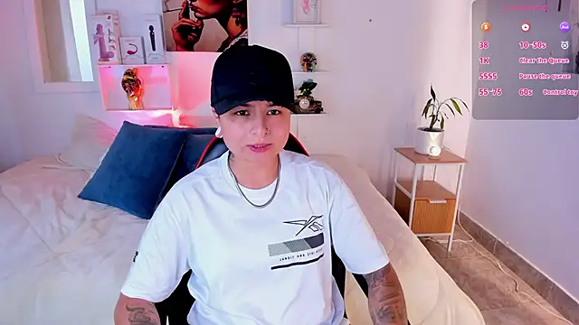 Snapshot of Zury_Ramirez chatting on March 2026 08:26:02 PM Zury Ramirez online show from March 2026 08:26:02 PM