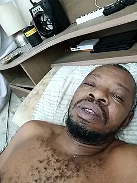 Negaomalinha1 online show from January 2026 07:39:01 PM