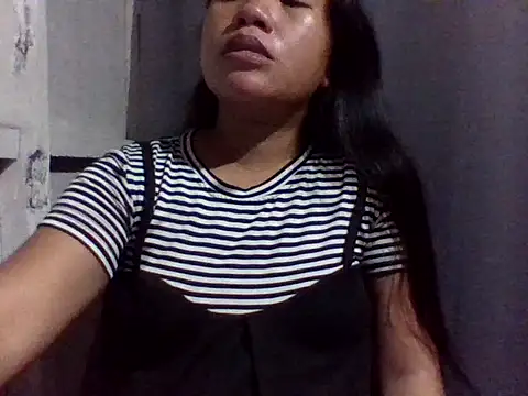 sweetprinces08 online show from May 2026 04:26:02 PM