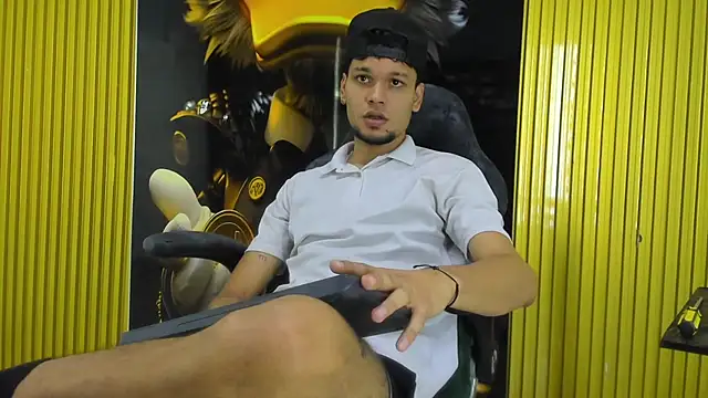 Lucas hot 20 online show from January 2026 05:23:02 AM