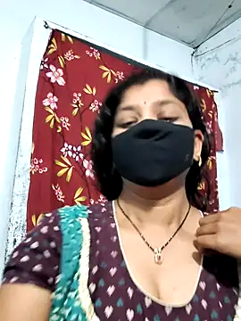 lusy79 online show from February 2026 11:59:01 AM