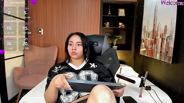 ThaliaBrookss  online show from February 2026 05:18:02 AM