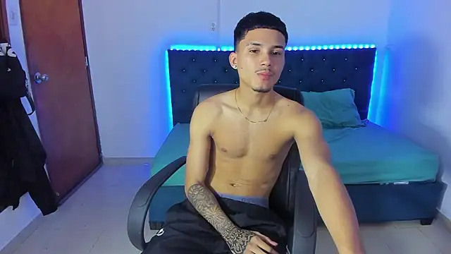 Liam hard04 online show from February 2026 12:22:02 PM