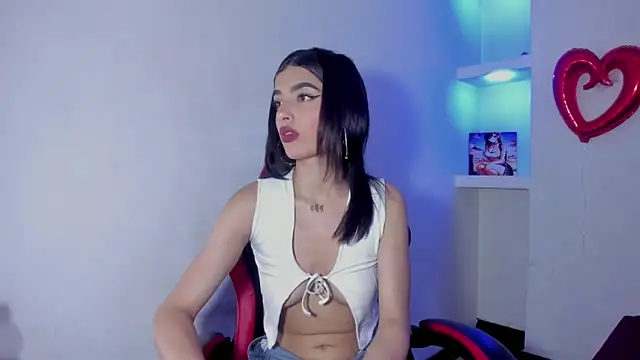 honeyluxe  online show from May 2026 04:10:01 AM