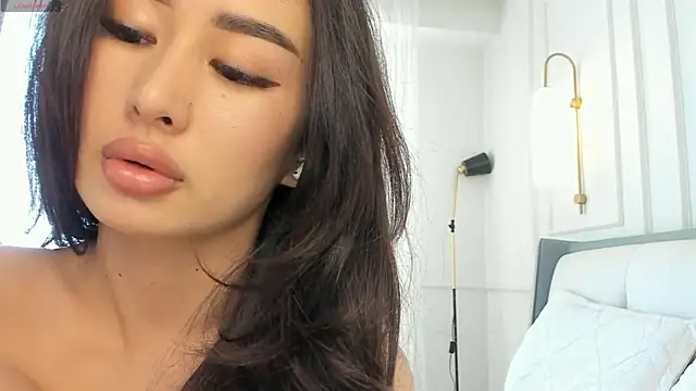 Snapshot of SayokoMia_S chatting on February 2026 09:17:01 AM SayokoMia S online show from February 2026 09:17:01 AM