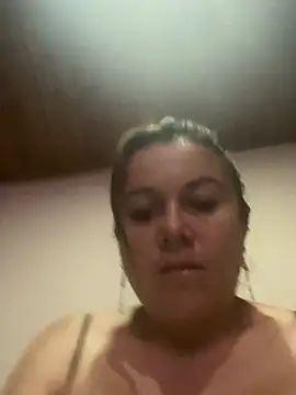 CristalBm  online show from June 2026 03:25:01 AM