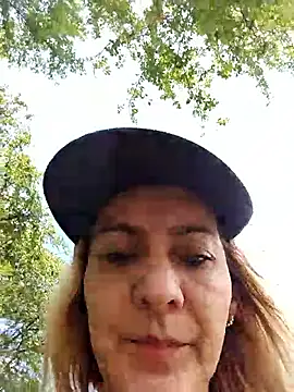 Monita Med online show from May 2026 03:49:02 PM