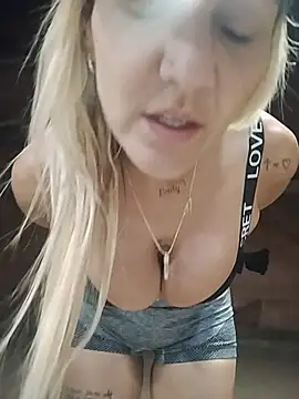 Snapshot of Monita_Med chatting on July 2026 01:09:01 AM Monita Med online show from July 2026 01:09:01 AM