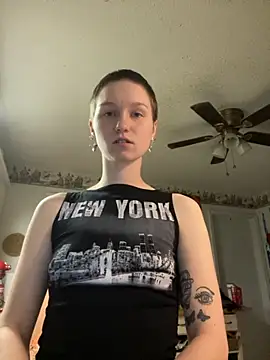 SugarNCinnamon online show from February 2026 01:37:02 AM