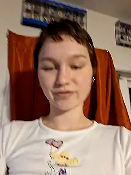 SugarNCinnamon online show from May 2026 11:34:04 PM