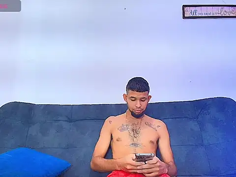 enyel 100 online show from April 2026 01:53:02 AM
