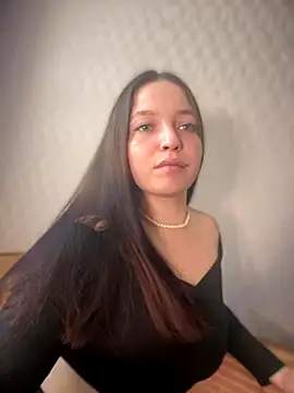 AlexaYvonne online show from January 2026 04:27:02 AM