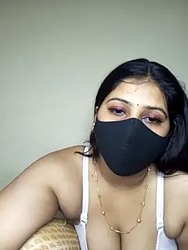 Snapshot of Kushi_Sharmaa chatting on February 2026 06:14:02 AM Kushi Sharmaa online show from February 2026 06:14:02 AM