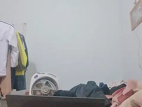 Sophie sexy7 online show from February 2026 04:03:02 PM