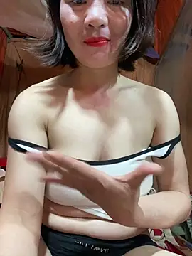 Some-03 online show from April 2026 01:36:01 PM