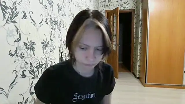 LxayBloom online show from April 2026 01:08:01 AM