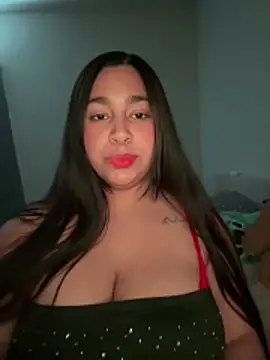 Snapshot of leslieof chatting on February 2026 08:02:01 PM leslieof online show from February 2026 08:02:01 PM