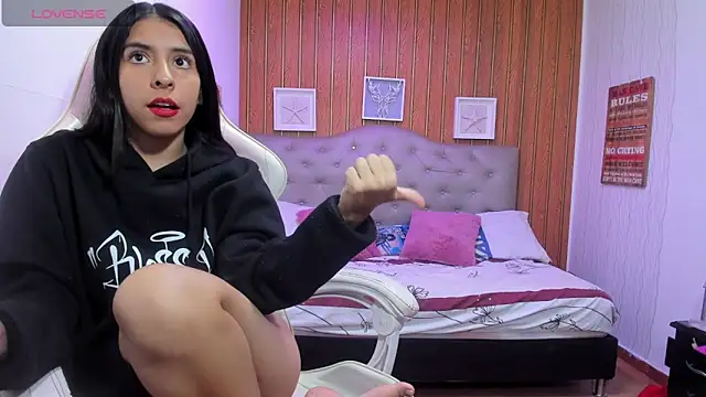 chiquita lover  online show from February 2026 07:23:02 PM