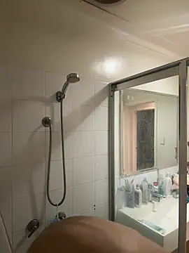 Milkmanjack online show from February 2026 07:29:01 PM