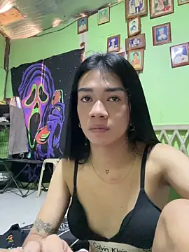 EnviousMaddie online show from April 2026 08:06:01 AM