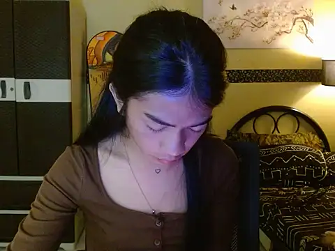 Snapshot of EnviousMaddie chatting on June 2026 12:41:02 PM EnviousMaddie online show from June 2026 12:41:02 PM