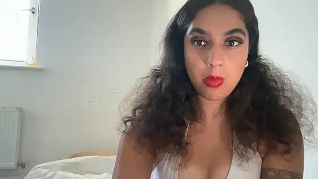 fayfay21xh online show from June 2026 04:06:01 PM