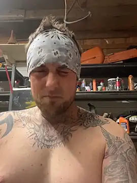 WIDBIGWHITECOCK online show from April 2026 04:46:01 AM