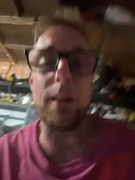 WIDBIGWHITECOCK online show from May 2026 05:05:02 AM