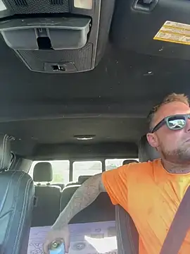 WIDBIGWHITECOCK online show from May 2026 09:21:01 PM