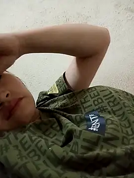 yumyum112 online show from March 2026 02:11:02 PM