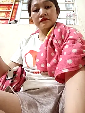 yumyum112 online show from March 2026 02:10:02 PM