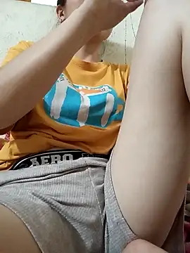 yumyum112 online show from March 2026 01:16:02 PM