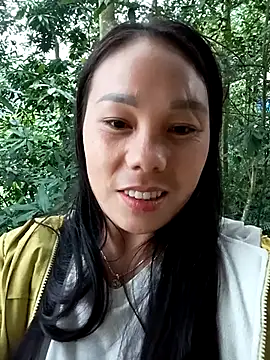 vanvan005 online show from May 2026 10:31:01 AM