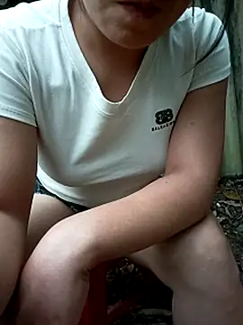 vanvan005 online show from June 2026 11:09:01 AM